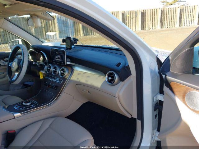 Mercedes-Benz GLC 4matic Image 7