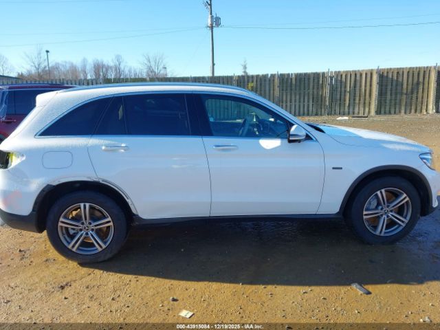 Mercedes-Benz GLC 4matic Image 13