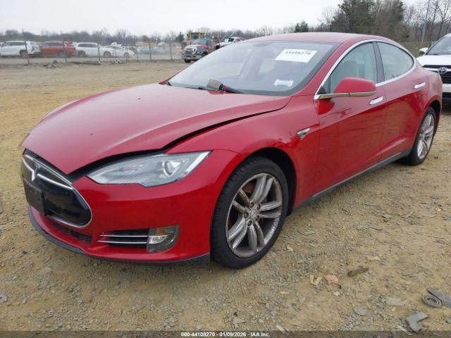 Tesla Model S Image 7