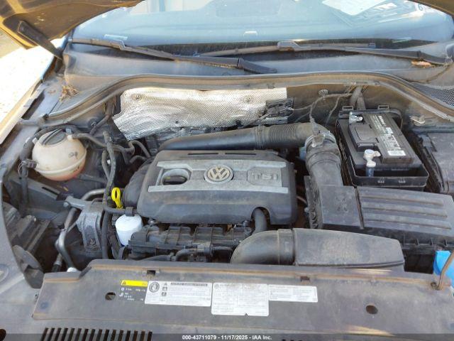 Volkswagen Tiguan 2.0t S Image 10