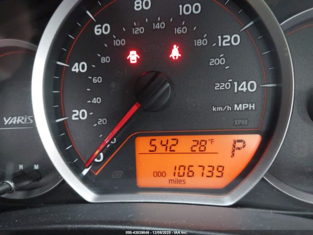 Toyota Yaris L Image 18